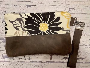 Flowers - Black & Yellow